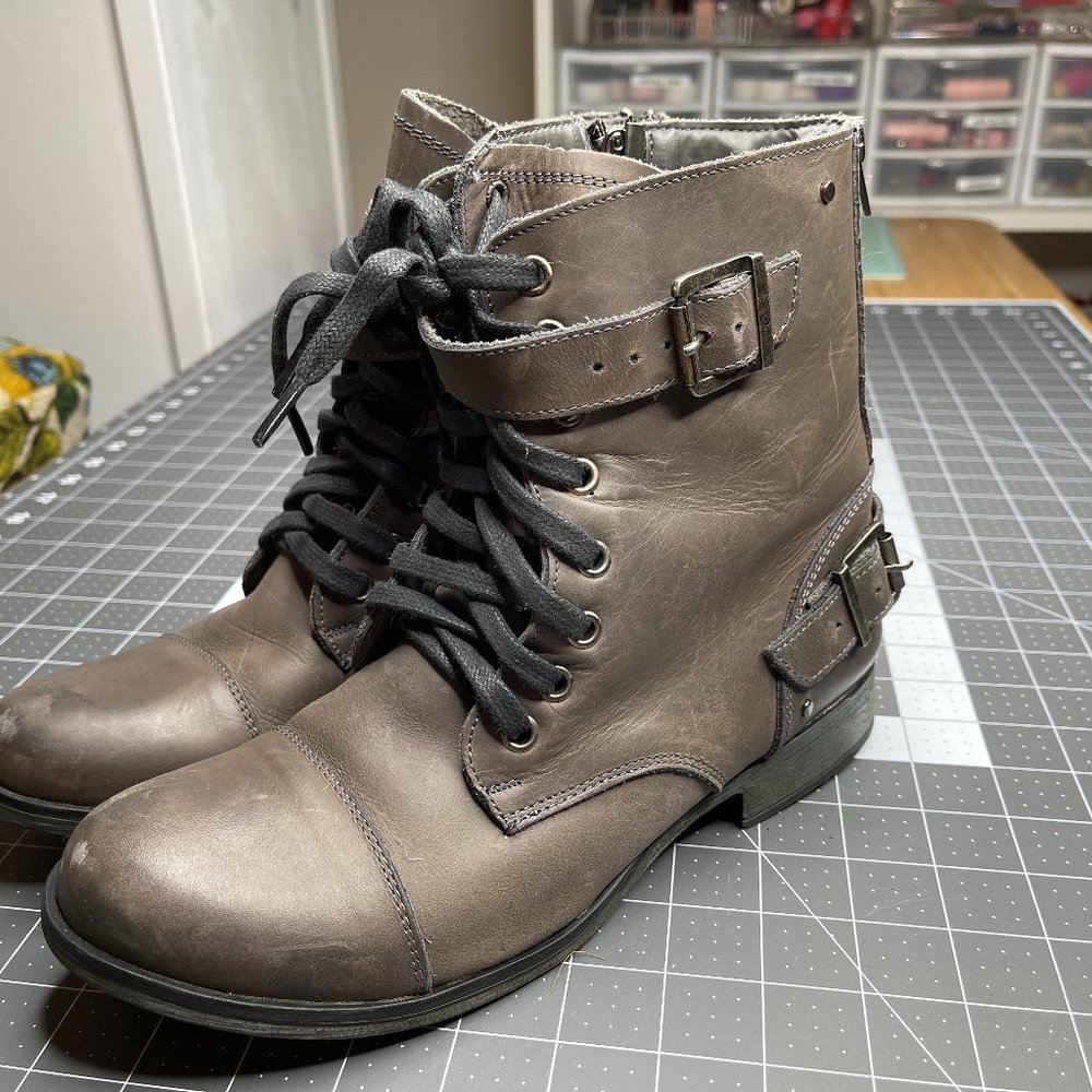 Grey Leather Dolce Vita Ankle Combat Boots 8" Tall - 1" Heel - Size 9